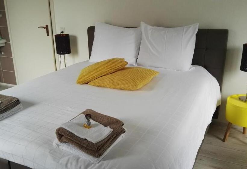 Bed and Breakfast Halte 46 Weert