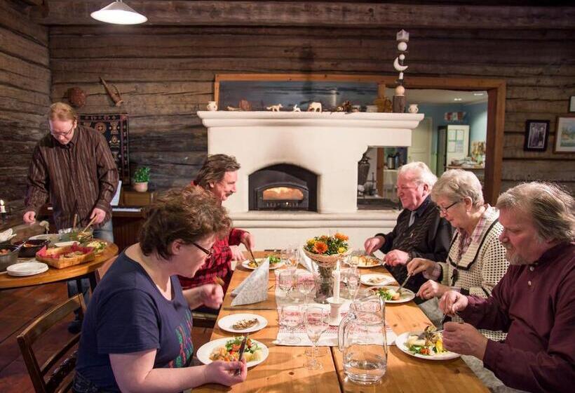 Bed and Breakfast Herranniemi Guesthouse