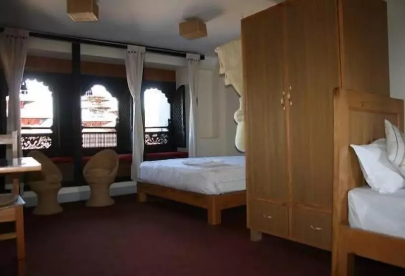 تختخواب و صبحانه Lalit Heritage Home