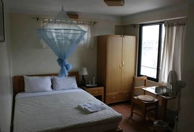 تختخواب و صبحانه Lalit Heritage Home