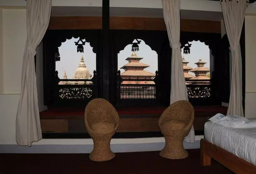تختخواب و صبحانه Lalit Heritage Home