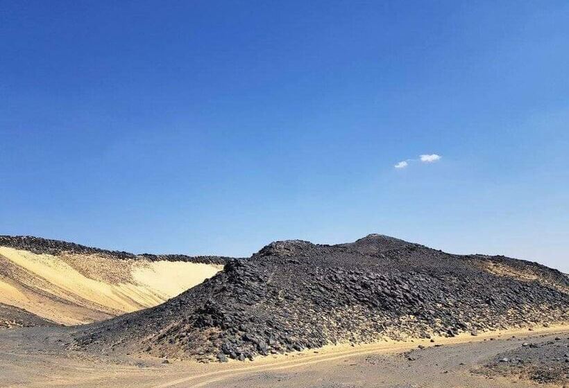 هتل Ahmed Safari Camp &