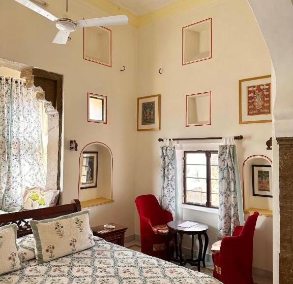 Hotel Dev Niwas , Bundi