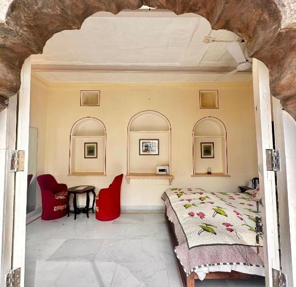 Hotel Dev Niwas , Bundi