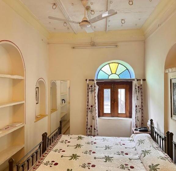 فندق Dev Niwas , Bundi