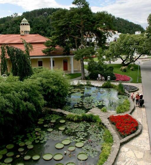 ホテル Ensana Vila Trajan