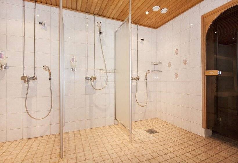 ホテル Li Vuolake