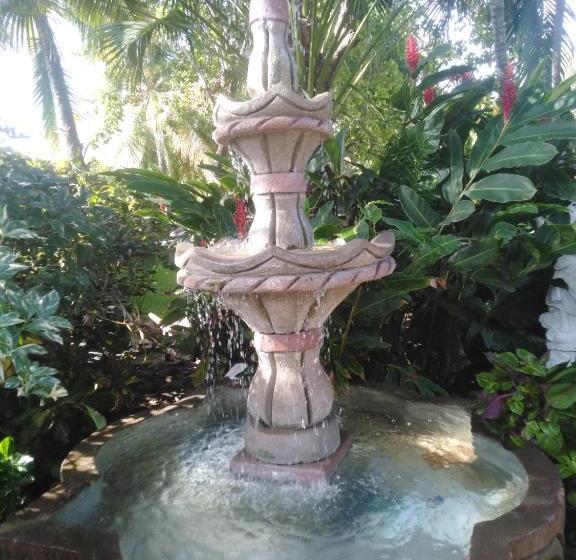 هتل Mi Paraíso Monterrico