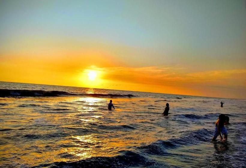 هتل Mi Paraíso Monterrico