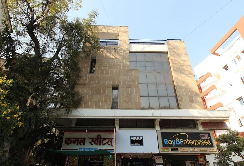 Отель Pooja International