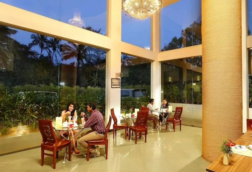 Hotelli Spice Grove