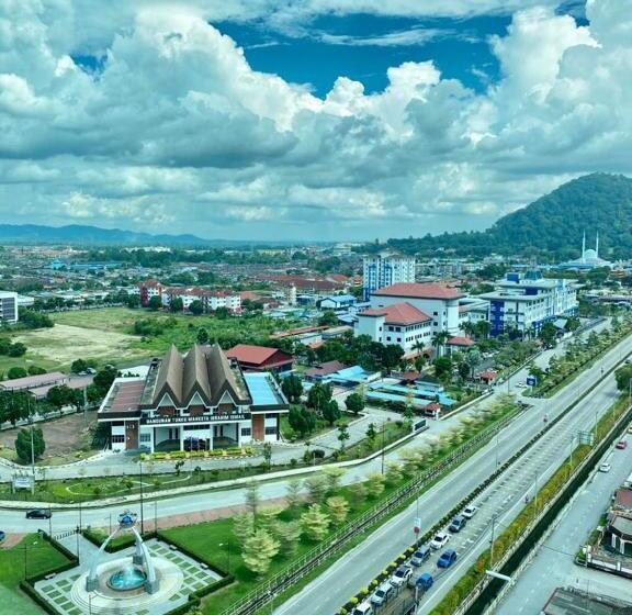 Summit Signature Hotel Batu Pahat