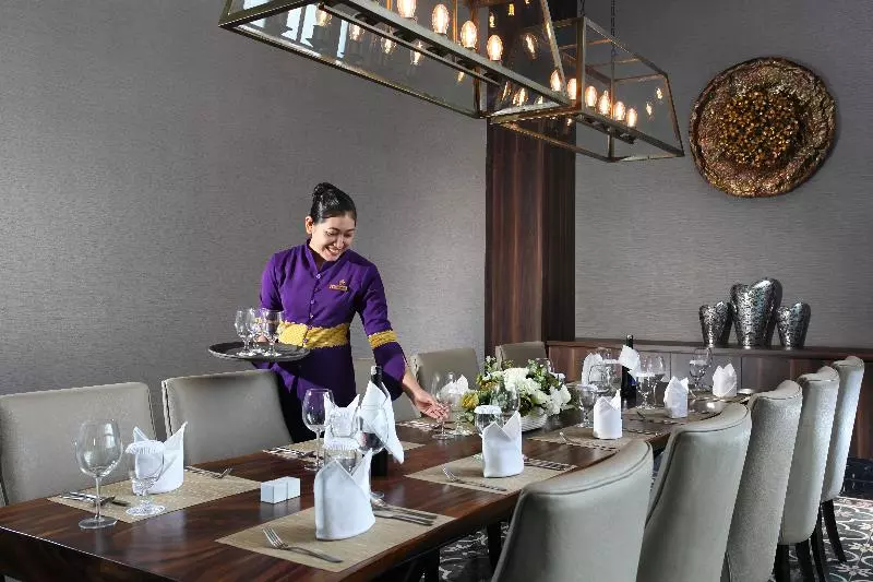 Hotel Swissbelinn Karawang