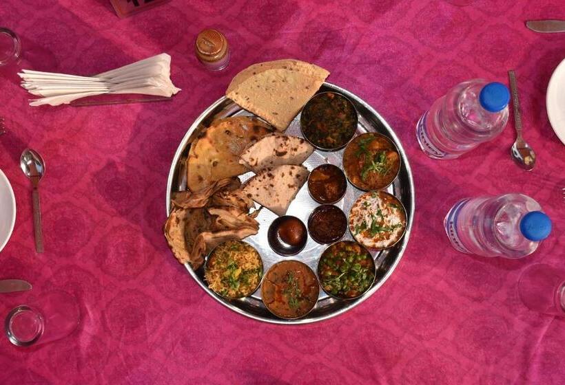 ホテル Nawal Sagar Palace   Bundi