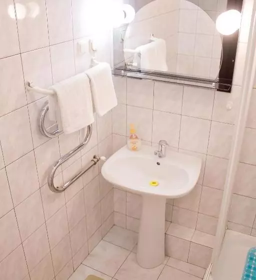 Hotel Uyut