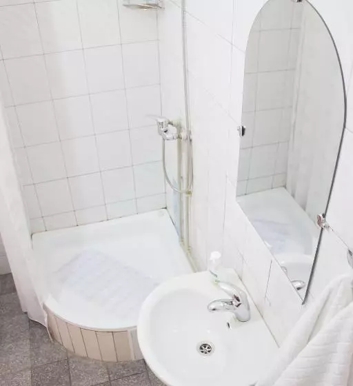 Hotel Uyut