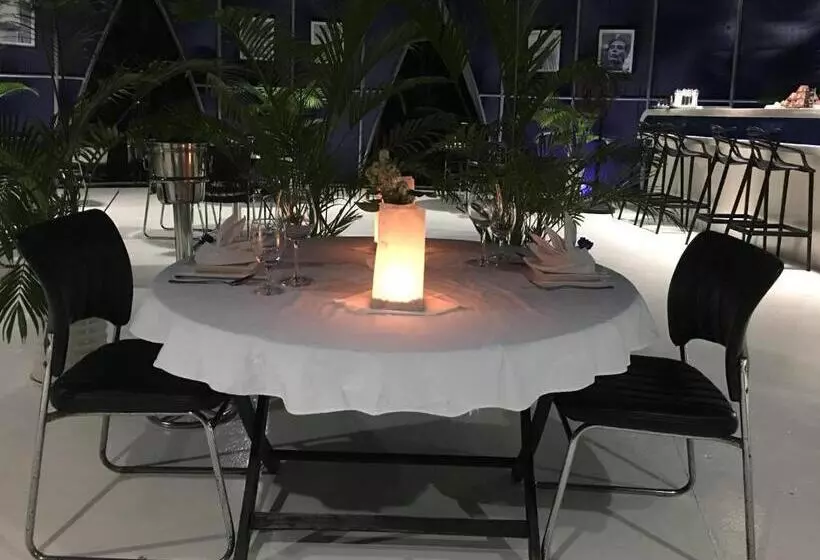Moonlight Resort