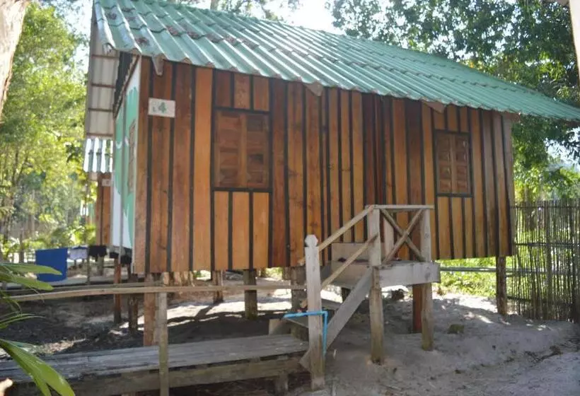 Palm Beach Bungalow Resort