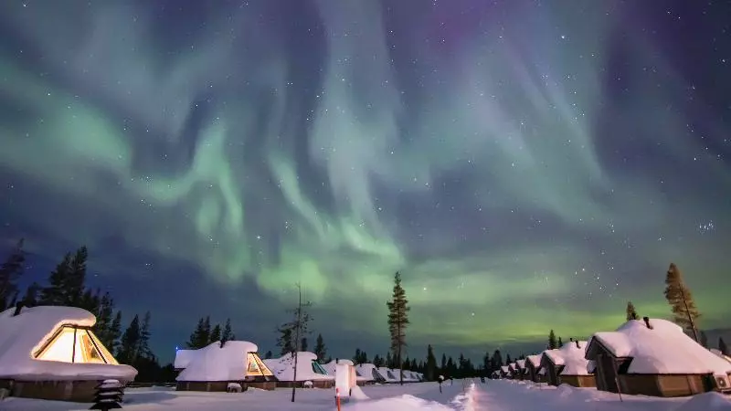 Lomakeskus Northern Lights Village Saariselkä