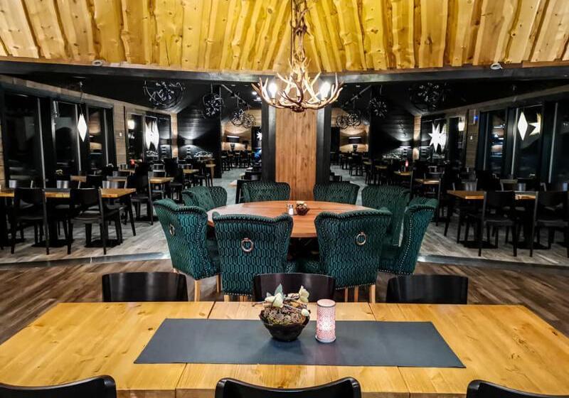 אתר נופש Northern Lights Village Saariselkä