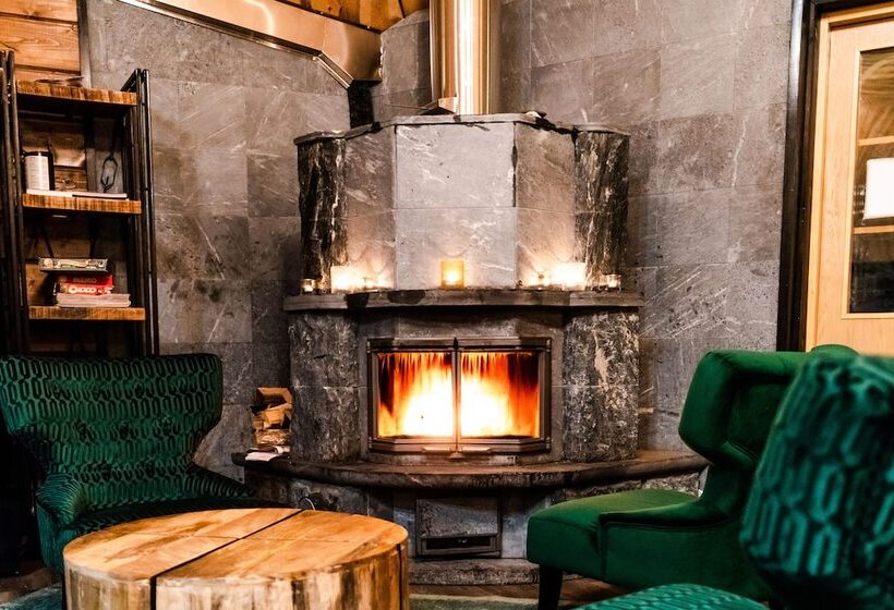 אתר נופש Northern Lights Village Saariselkä