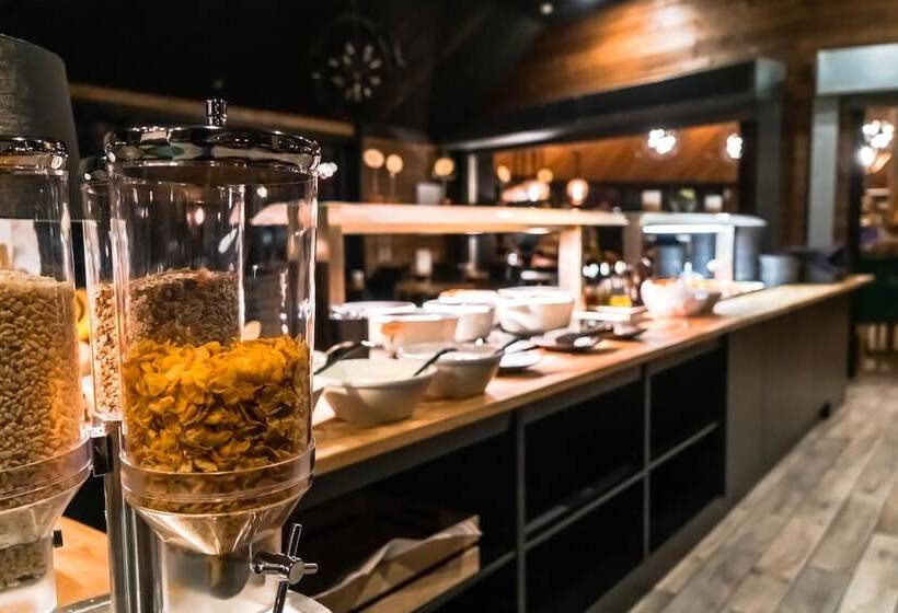 אתר נופש Northern Lights Village Saariselkä