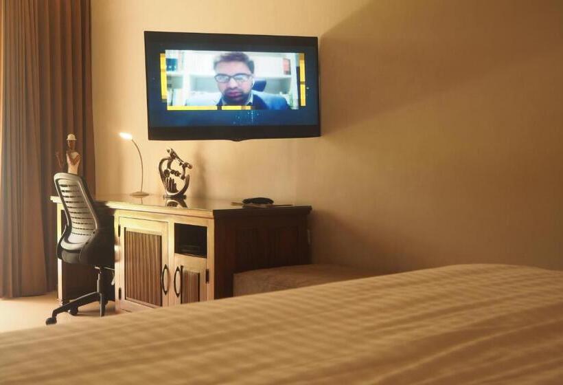 منتجع The Gecho Inn Country