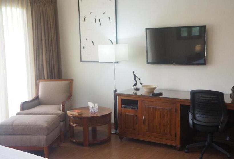 منتجع The Gecho Inn Country