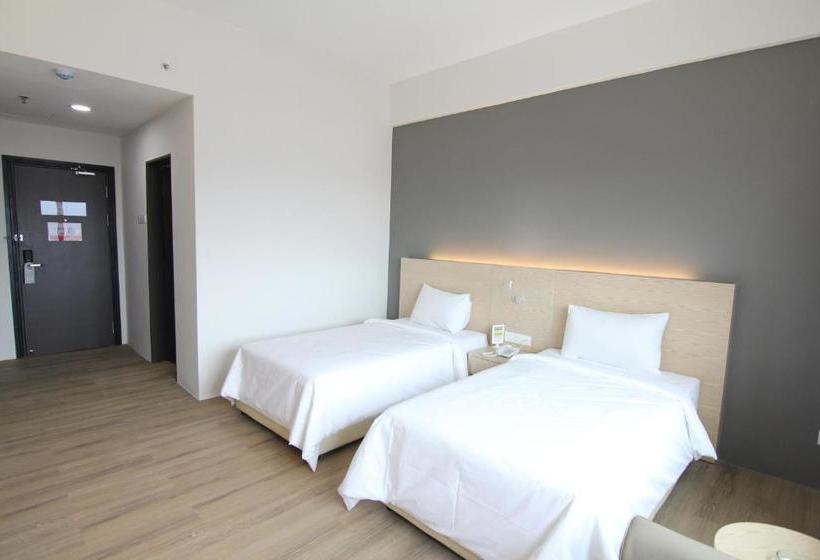 Summit Signature Hotel Batu Pahat