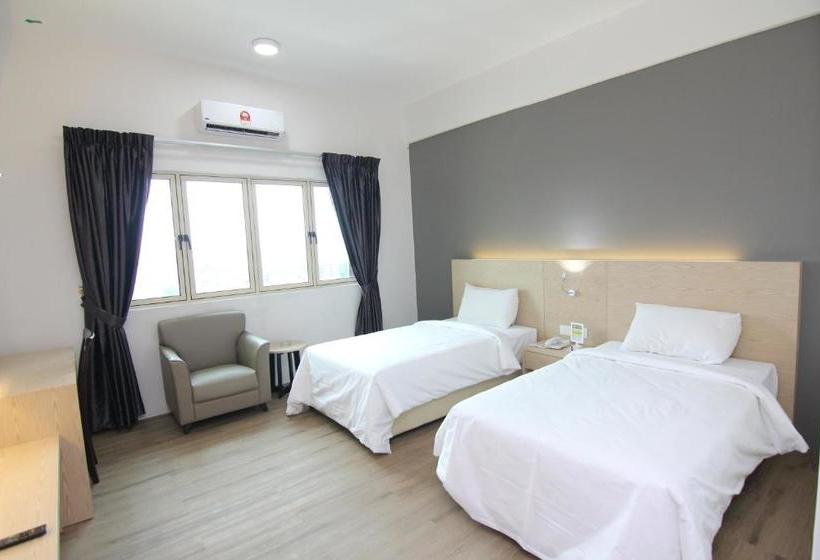 Summit Signature Hotel Batu Pahat