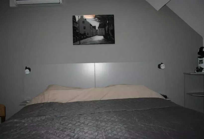 Thorn B&b