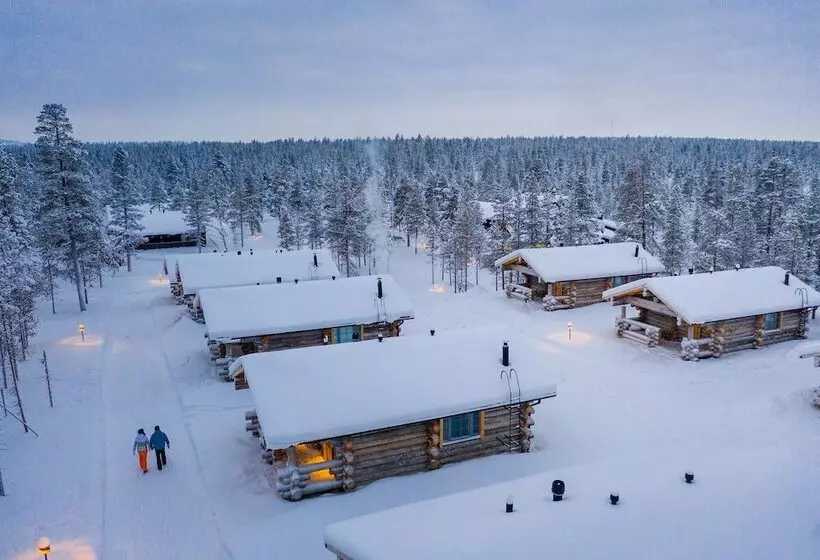 Wilderness Hotel Muotka & Igloos