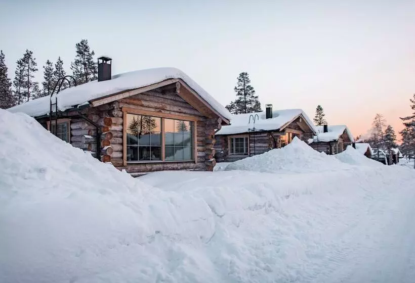Wilderness Hotel Muotka & Igloos