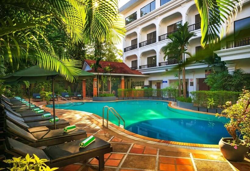 هتل Yasodharapura Residence