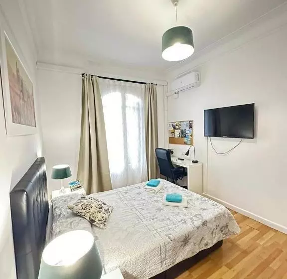 تختخواب و صبحانه Bailen Rooms