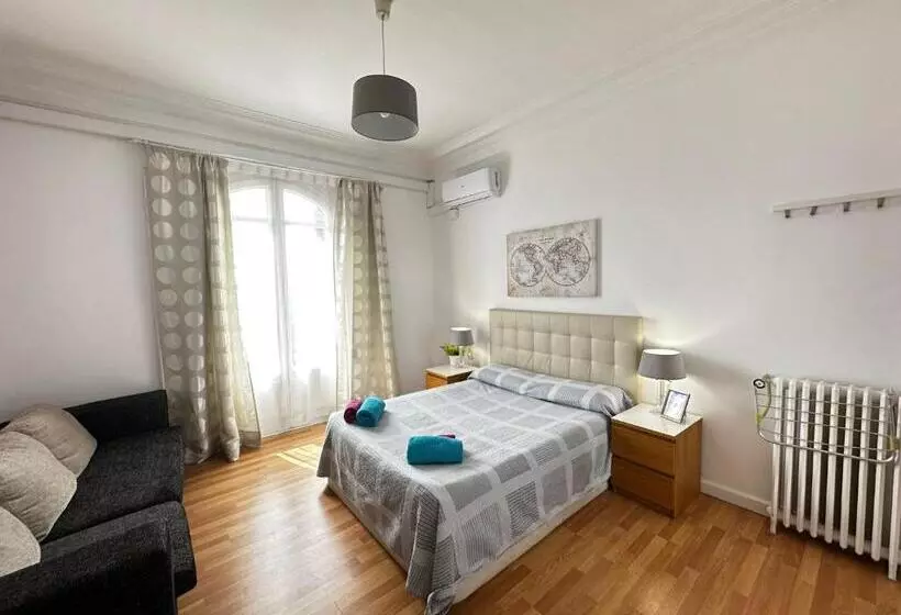 تختخواب و صبحانه Bailen Rooms