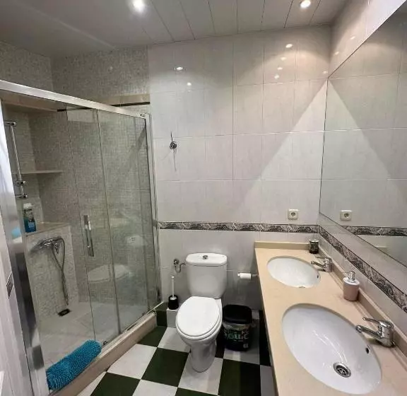 تختخواب و صبحانه Bailen Rooms