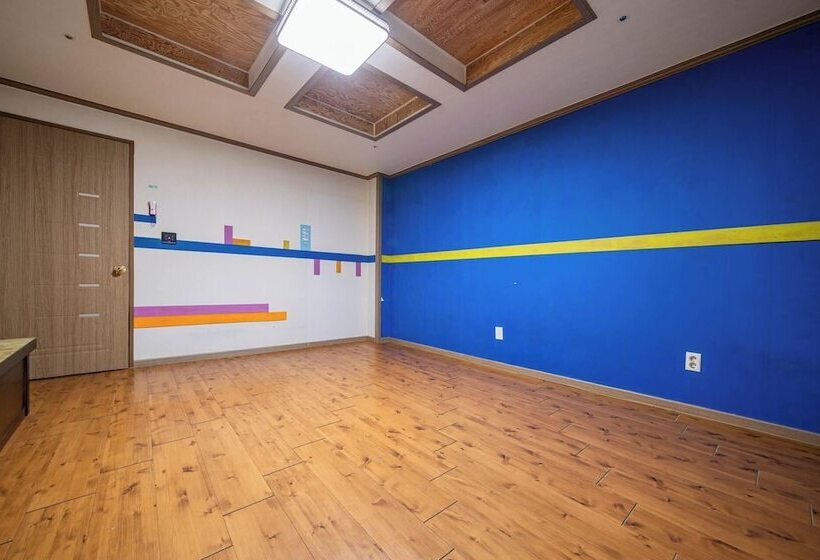 בית מלון כפרי Hongcheon Resortel