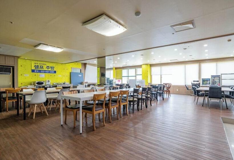 בית מלון כפרי Hongcheon Resortel