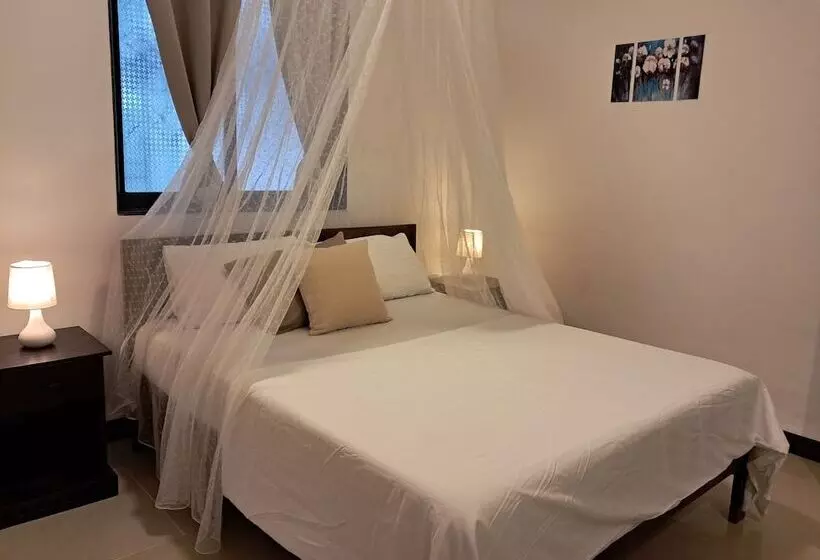 Hotel Jangala