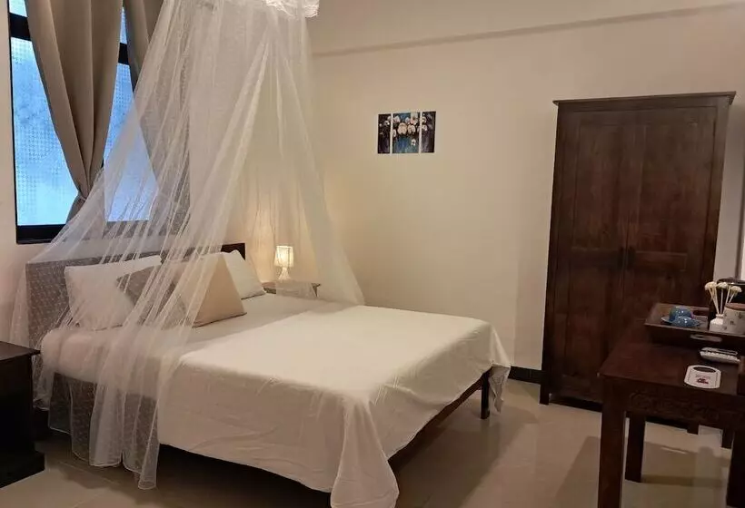 Hotel Jangala