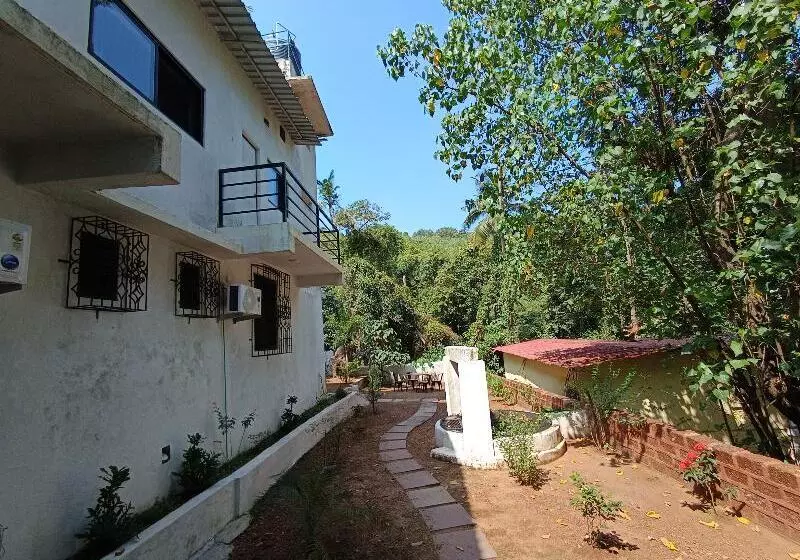 Hotel Jangala