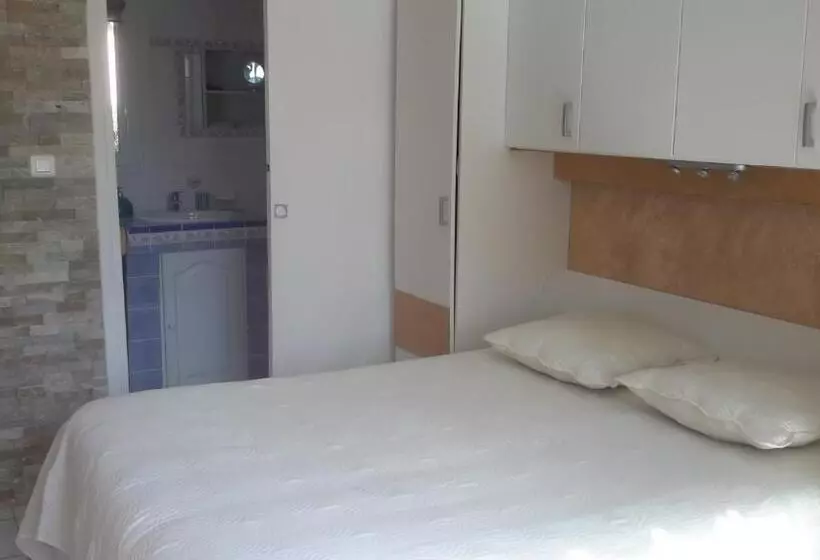 Aamiaismajoitus (B&B) Villa Chrisama Flayosc