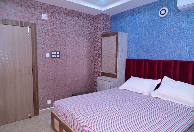 Hotel Prince Nayagarh