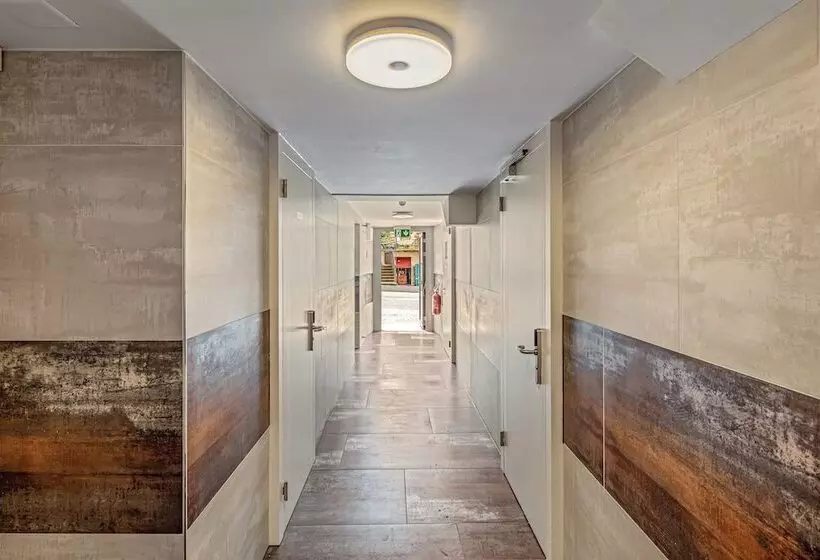 Hotelli Rütli Am Bahnhof Rüti Zh