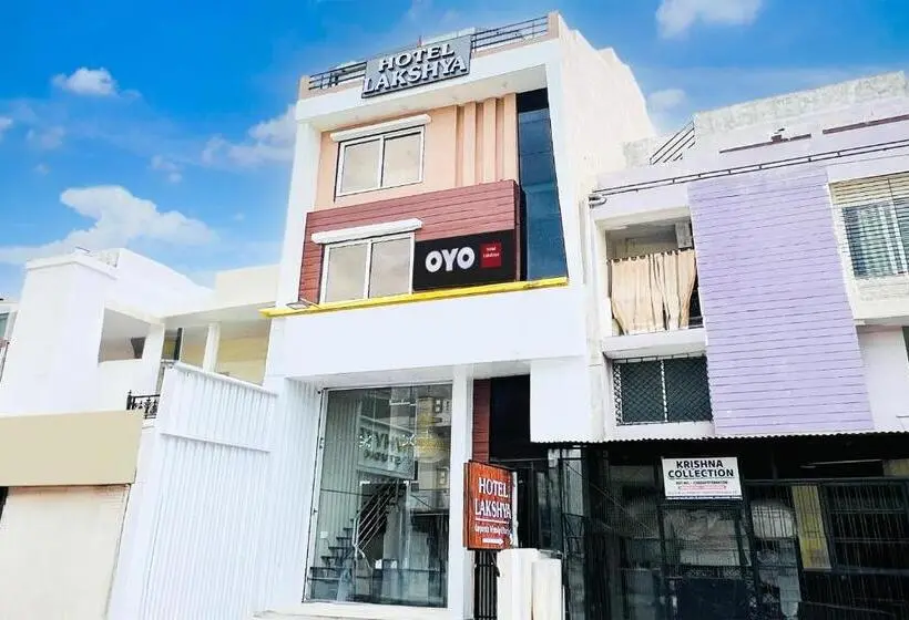 ホテル O Lakshya