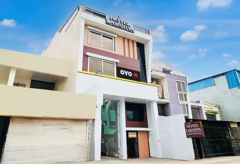 ホテル O Lakshya
