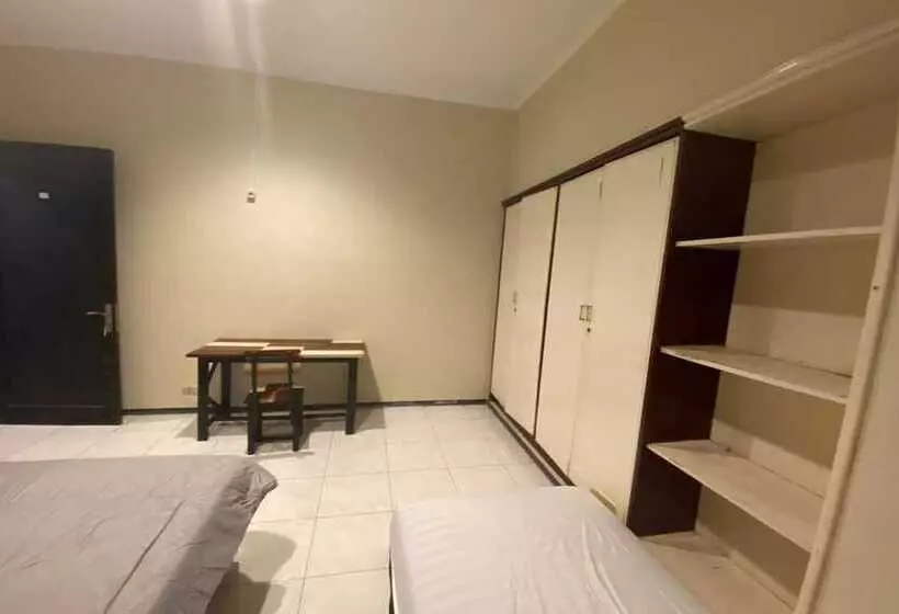 Hotelli Sweet Home Residence Simpang Lima
