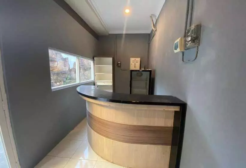 Hotelli Sweet Home Residence Simpang Lima