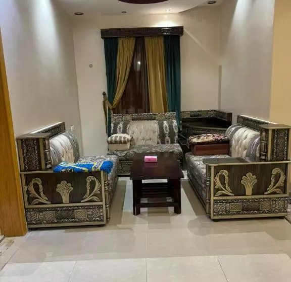 المنزل الفاخر للشقق المفروشة